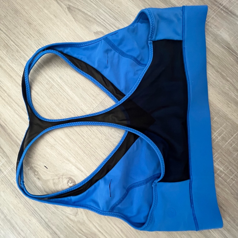 Lululemon bra